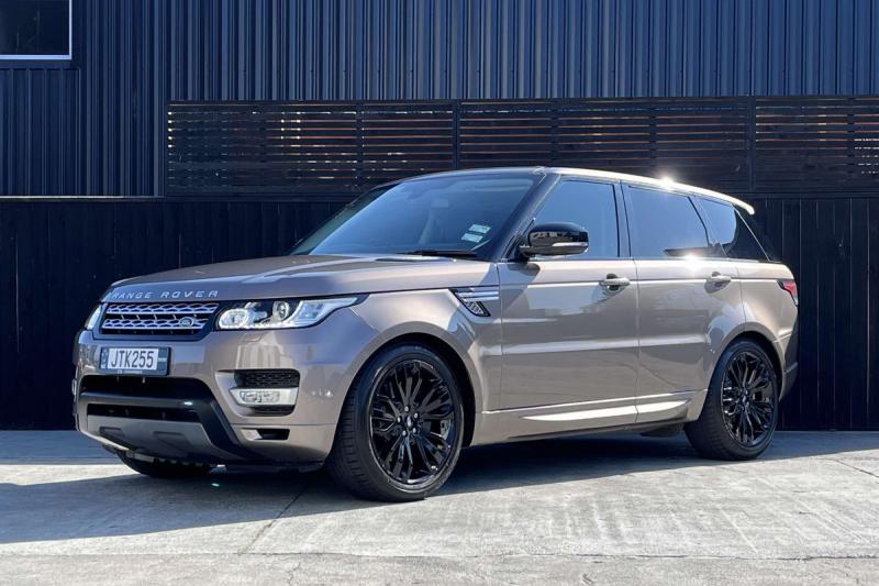 Range Rover Sport — premium touring standard.