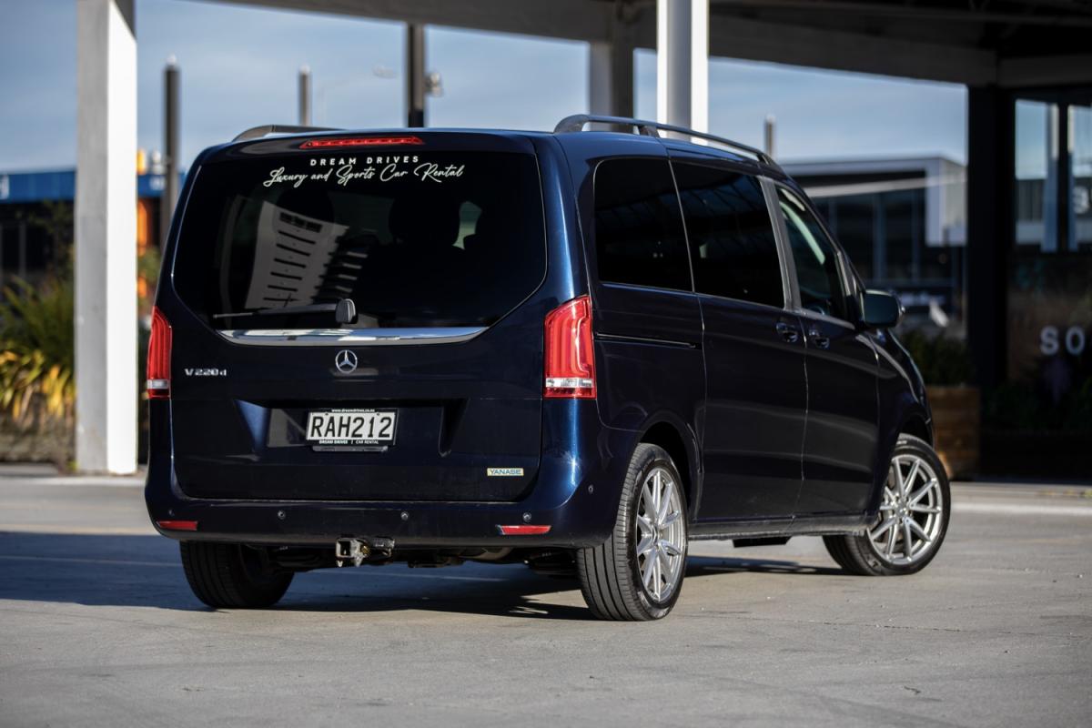 Mercedes-Benz V-Class rear angle